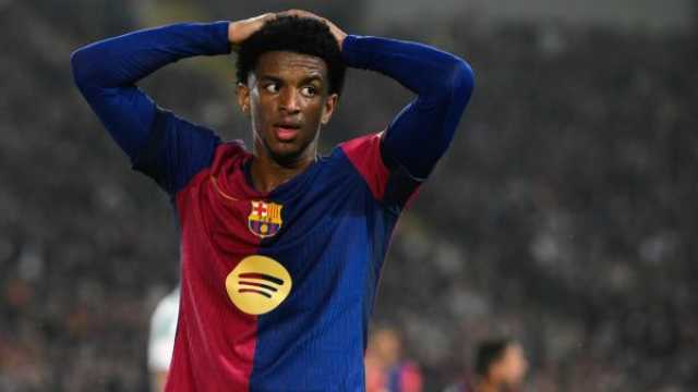 صفعة قبل الكلاسيكو: إصابة بالدي تُقلق برشلونة قبل نهائي كأس الملك