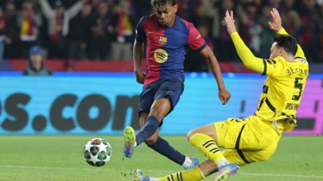 بعمر الـ17 فقط..لامين يامال يقود برشلونة لنصف نهائي دوري الأبطال