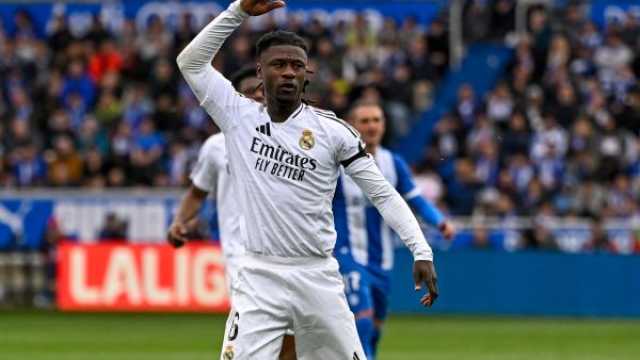 نصيحة الأب تقود كامافينغا لإنقاذ ريال مدريد في ليلة طرد مبابي