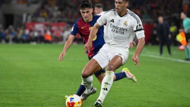 كاميرات تفضح صراخ بيلينجهام الغاضب في وجه حكم نهائي الكأس ضد برشلونة