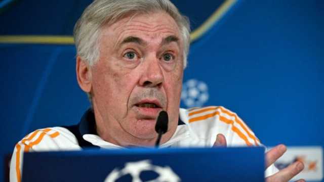 أنشيلوتي يعلّق على مصيره مع ريال مدريد بعد الخروج من دوري الأبطال