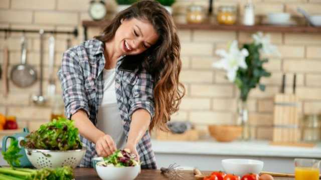 جدول غذائي لدعم المبايض والحفاظ على الخصوبة