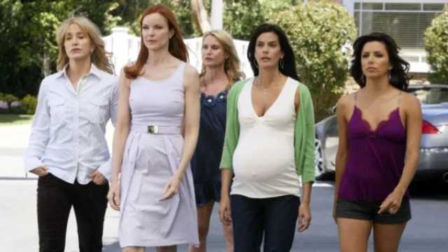 مشروع جديد مستوحى من مسلسل “Desperate Housewives” بعنوان Wisteria Lane