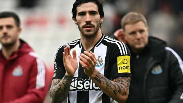 مانشستر يونايتد يجهز 100 مليون يورو لخطف تونالي من نيوكاسل