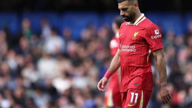 صراع الحذاء الذهبي يشتعل..وموقف محمد صلاح يتعقّد