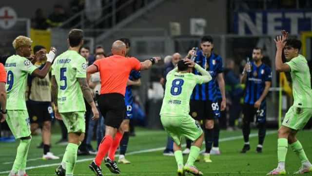 خروج مثير للريبة..هل استُهدف برشلونة في دوري الأبطال؟