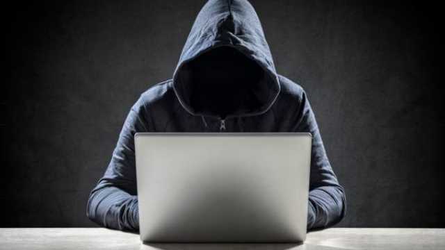 اختراق إلكتروني يهز كوين بيس.. وفدية بـ 20 مليون دولار