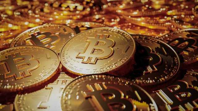 أسعار العملات المشفرة مقابل الدولار