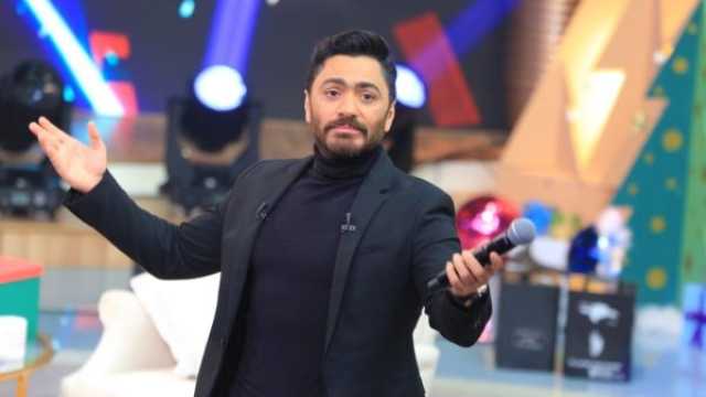 تامر حسني يروج لحفله القادم على طريقة شعبان عبدالرحيم.. فيديو