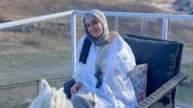 بعد ارتدائها الحجاب مجددًا.. حلا شيحة توجه نصيحة للجمهور:اذهب إلى الله