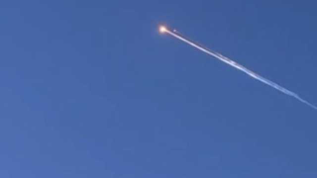 اليمن يعلن استهداف قاعدة إسرائيلية ويؤكد فشل الدفاعات الجوية في التصدي