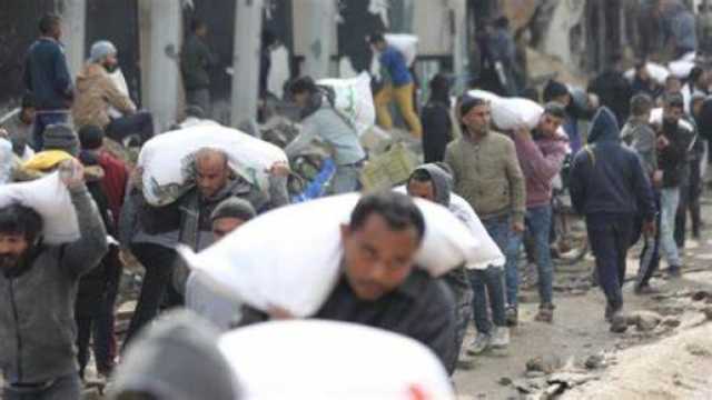 غزة: كيف تحولت مراكز توزيع المساعدات إلى أفخاخٍ للموت