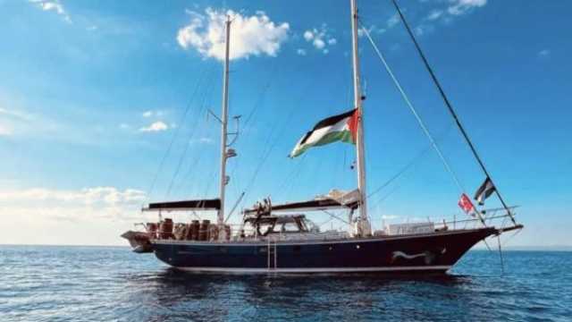 إسرائيل تنقل نشطاء سفينة مادلين إلى مطار بن غوريون تمهيدا لترحيلهم