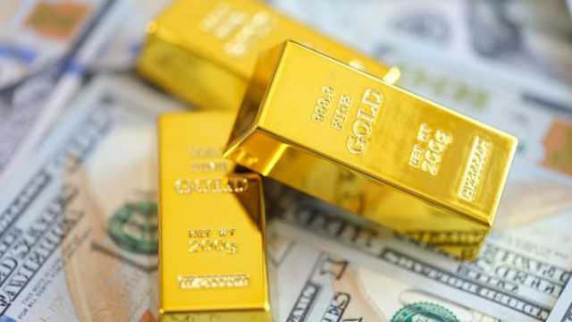 أسعار الذهب تهوى للإرتفاع في ظل ضعف الدولار