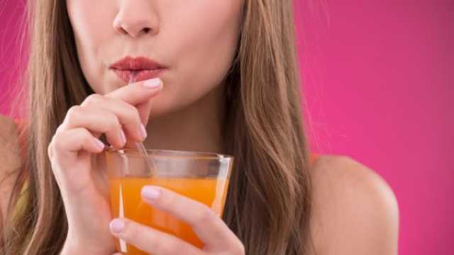 أفضل مشروبات طبيعية لجمال البشرة والشعر