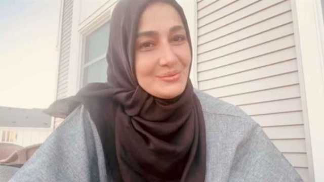 حلا شيحة تُطلق قناتها على يوتيوب وتروي تفاصيل رحلتها مع الحجاب