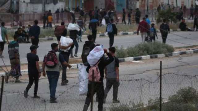 بينهم 20 شخصا مجوّعين عشرات الشهداء والجرحى في غزة