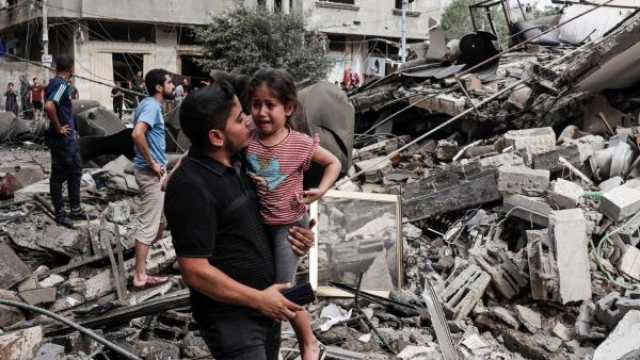 مجزرة جديدة في رفح: 8 شهداء و61 جريحاً قرب مركز توزيع مساعدات