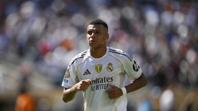 كيليان مبابي يحقق أمنيته ويرتدي الرقم 10 في ريال مدريد