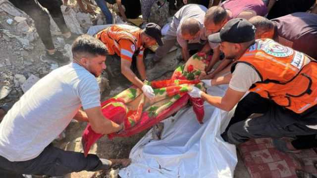 شهداء تحت الخيام.. الاحتلال يستهدف نازحي خان يونس ومخيم الشاطئ