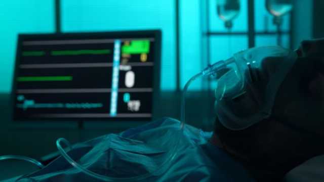 العراق: حريق داخل صالة الانعاش في مشفى معروف