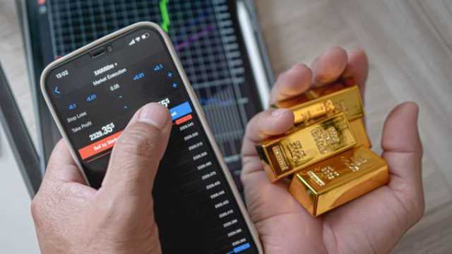 أسعار الذهب تتدنى وسط الأوضاع الرائجة