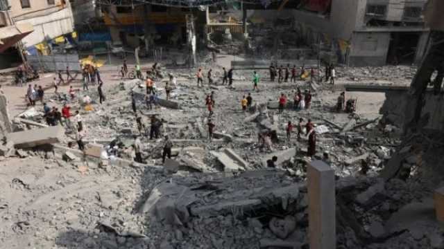 مجازر جديدة.. 92 شهيدا بينهم 42 من منتظري المساعدات في غزة