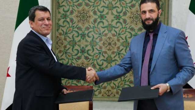 دمشق تمد اليد لـقسد: لا دولة داخل الدولة