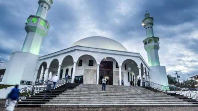 قلق المسلمين بعد تخريب مساجد تكساس وكاليفورنيا
