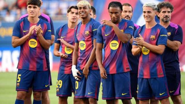 مدافع برشلونة يُقرر الرحيل عن النادي بعد مباراة الافتتاح ضد مايوركا