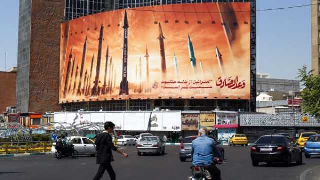 الجيش الإيراني يرفع حالة التأهب