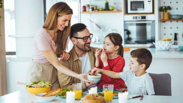 أفكار لوصفات وجبات خفيفة وسريعة تناسب يوم الجمعة