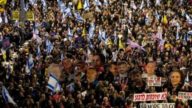 إسرائيل تغلي.. وتصاعد أزمة الخلافات الداخلية ودعوة لـ شل الاقتصاد