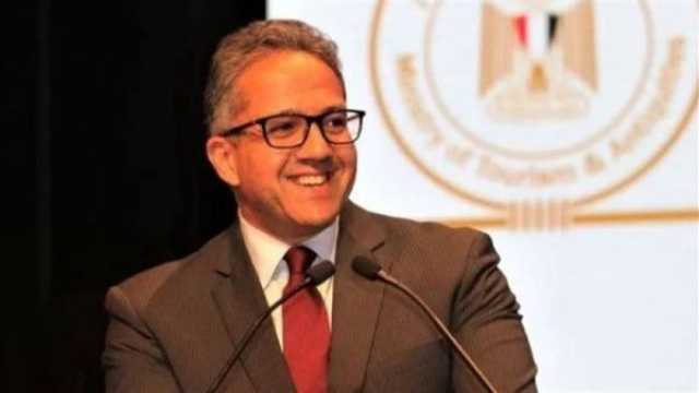 أول عربي يُنتخب رئيساً لمنظمة اليونسكو.. من هو العناني؟