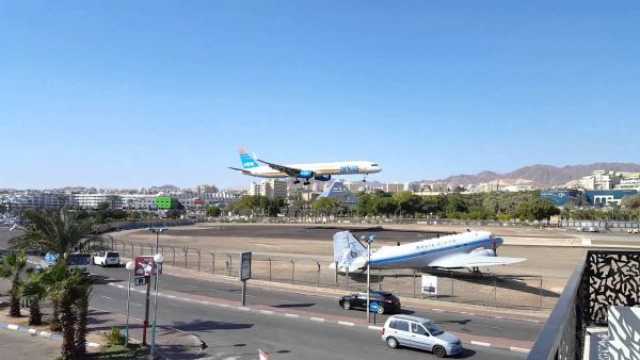 تعطل هبوط طائرة في مطار إيلات بسبب مسيّرة