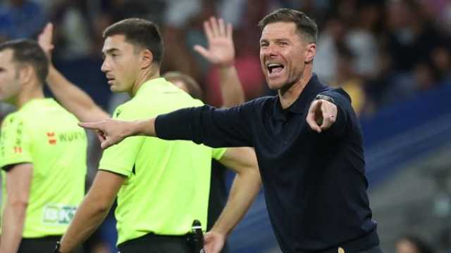 ريال مدريد يفقد الثقة في ألونسو..والإدارة تُحذّره من الصدام مع فينيسيوس