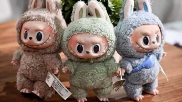 دمية Labubu تتحوّل إلى مشروع سينمائي ضخم