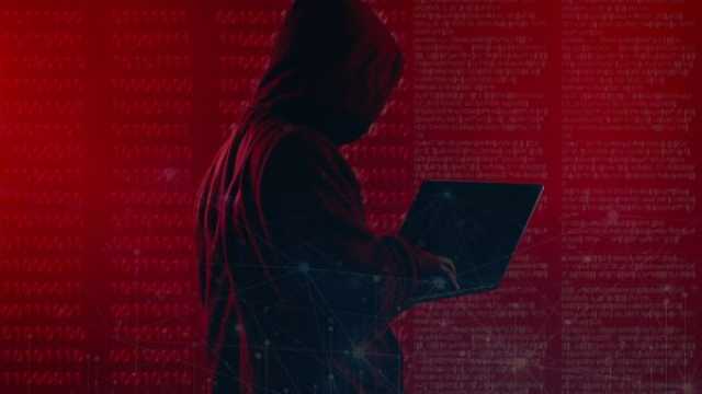 أغانٍ فلسطينية تُبث على شاشات المحطات في تل أبيب