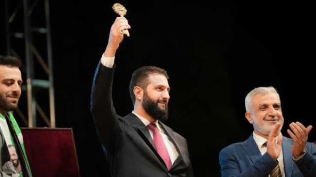 فيديو: مباراة كرة بين أحمد الشرع وقيادات أمريكية