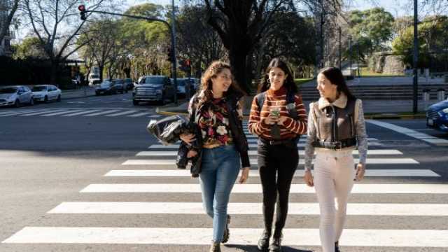 سلوفاكيا تحدد سرعة للمشاة فوق الأرصفة