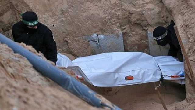 ما هي أبعاد تسليم جثة غولدن بعد 11 عاما؟