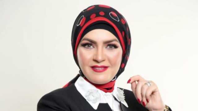 منال عبد اللطيف تثير الجدل في أول ظهور بلا حجاب منذ أكثر من عقد
