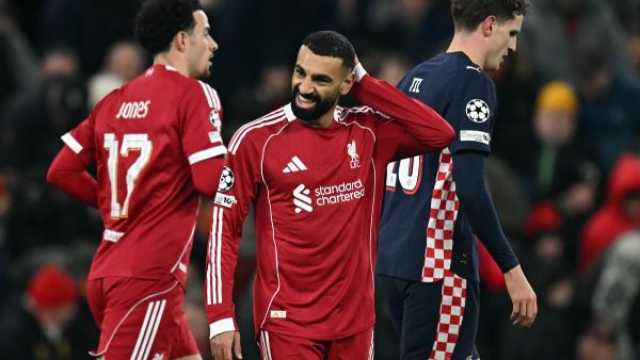 رئيس بايرن ميونخ يلوم صلاح علناً: لا يمرر الكرة لفيرتز