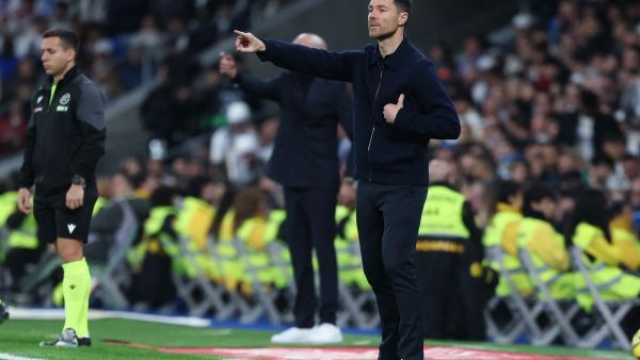 ألونسو ينتقد التحكيم بعد هزيمة ريال مدريد في البرنابيو