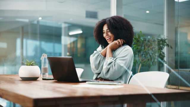 العمل عن بُعد: أفضل مدن للشباب للرحلة الرقمية