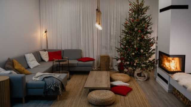 أفكار مميزة لتزيين منزلك بألوان مناسبة لموسم الأعياد