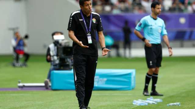 فيديو: مشاجرة عموتة والدردور تتصدر المشهد قبل مباراة الأردن وطاجيكستان في كأس آسيا