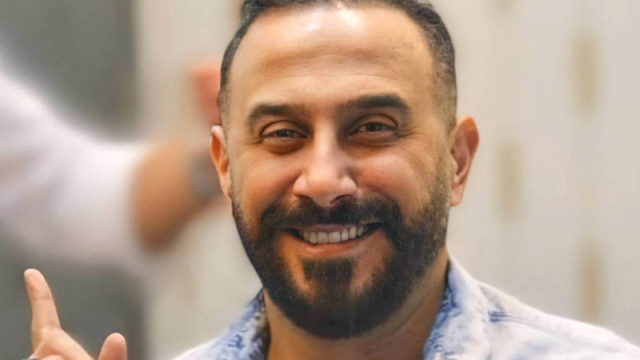 قصي خولي يقيم عزاءً لوالده في دبي.. وباسل خياط وقيس الشيخ نجيب يواسيانه