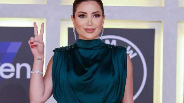 نسرين طافش تدعم القضية الفلسطينية بجلسة تصوير مميزة