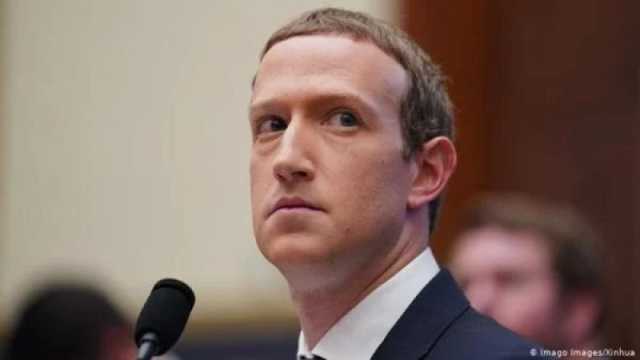هلع مارك زوكربيرج أدى لبيع 500 مليون دولار من أسهم شركته